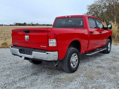 Used 2024 RAM 2500 Big Horn w/ Bed Utility Group image 30