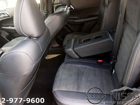 Used 2024 Mitsubishi Outlander AWD image 14