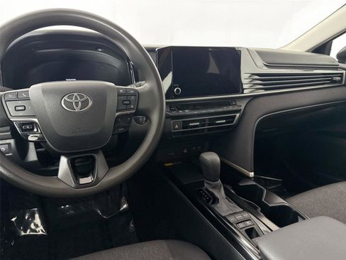 Certified 2025 Toyota Camry LE image 30