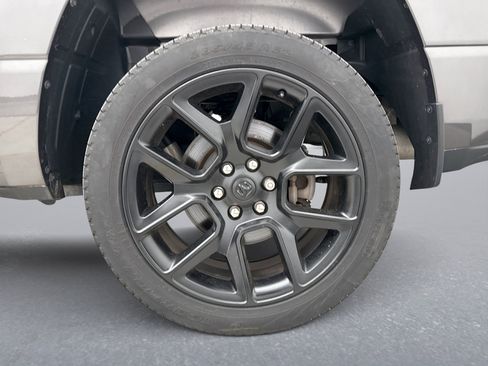 Used 2023 RAM 1500 Laramie AWD/4WD image 25