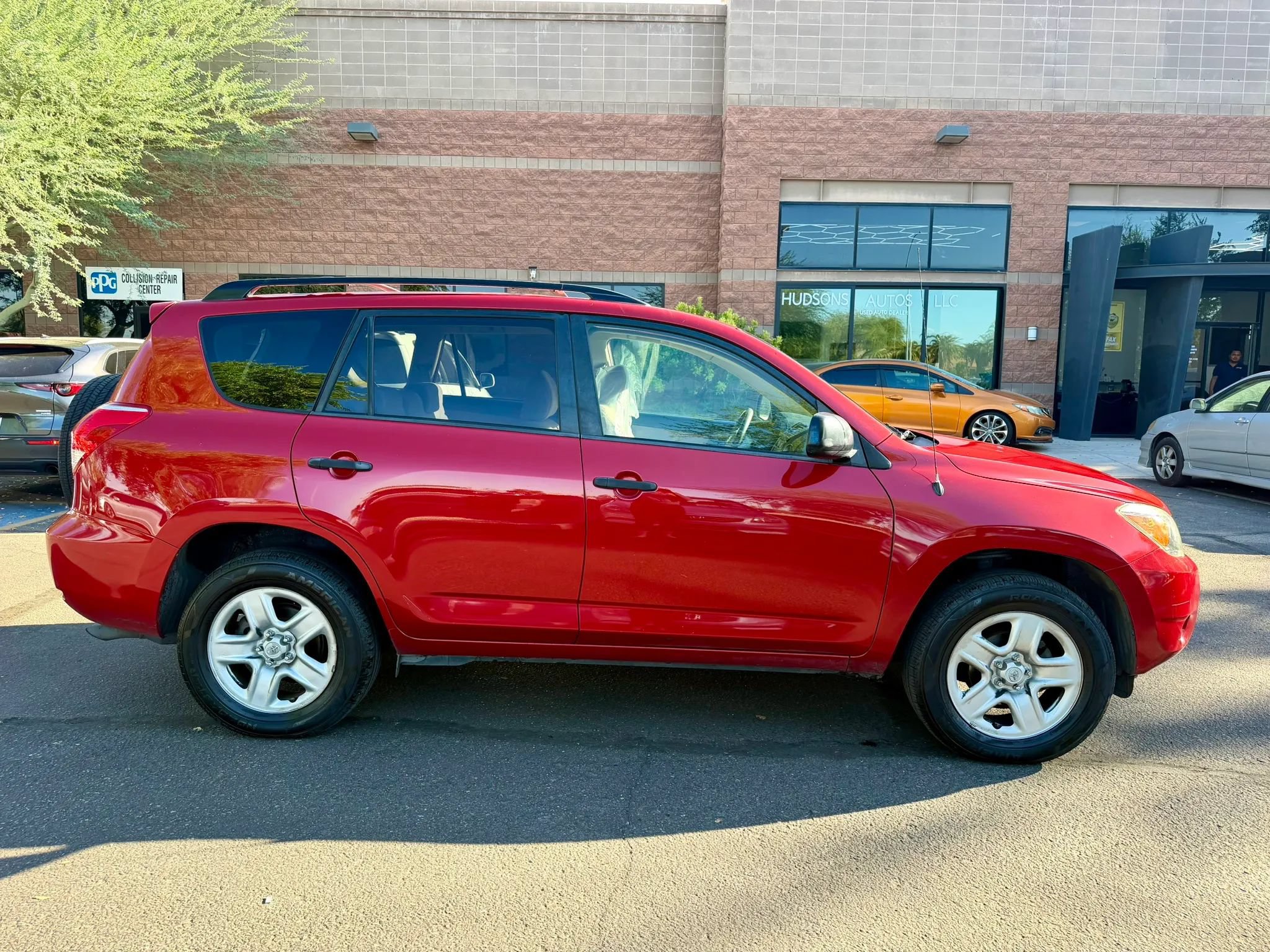 Used 2006 Toyota RAV4 2WD image 4