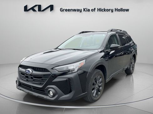 Used 2024 Subaru Outback Onyx Edition image 3