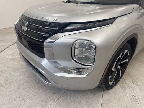 Used 2023 Mitsubishi Outlander SEL FWD image 15