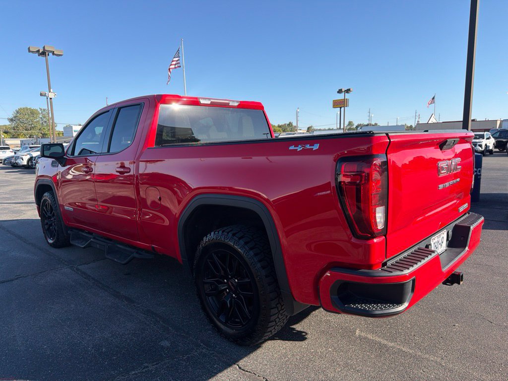 Used 2020 GMC Sierra 1500 Elevation w/ Elevation Value Package AWD/4WD image 5