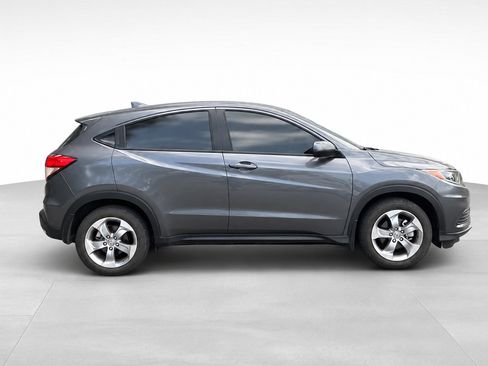 Used 2019 Honda HR-V LX image 11
