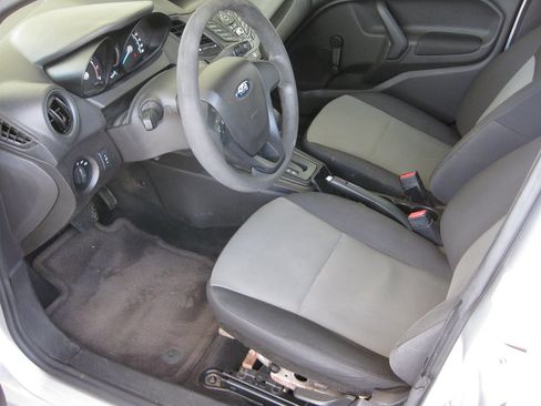 Used 2016 Ford Fiesta S FWD image 11