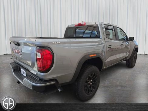 New 2026 GMC Canyon Elevation w/ Convenience Package image 5