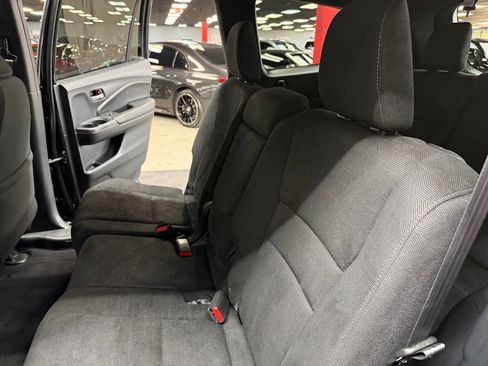 Used 2022 Honda Pilot Sport image 39