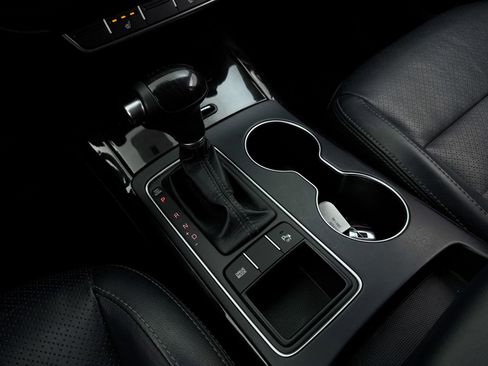 Used 2018 Kia Sorento EX image 28