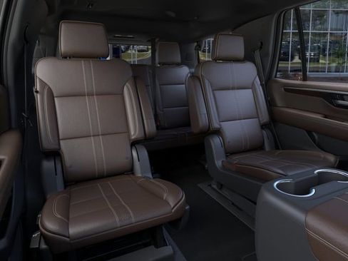 New 2026 Chevrolet Tahoe High Country AWD/4WD image 17