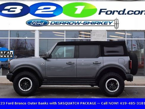 Used 2023 Ford Bronco Outer Banks w/ Sasquatch Package image 2