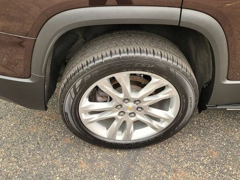Used 2020 GMC Acadia AT4 AWD/4WD image 13