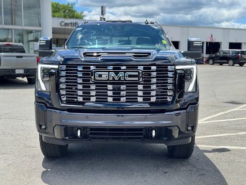 Used 2025 GMC Sierra 2500 Denali Ultimate AWD/4WD image 9