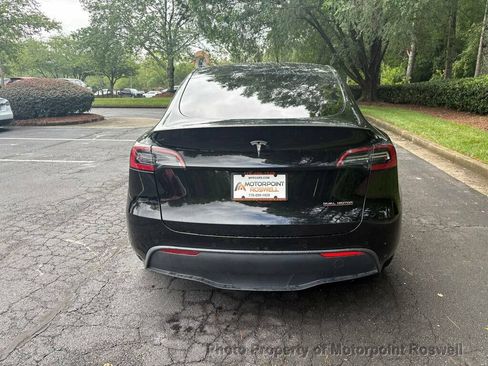 Used 2022 Tesla Model Y Performance AWD/4WD image 7