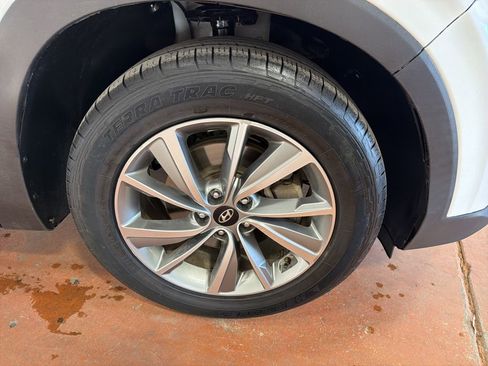 Used 2020 Hyundai Santa Fe Limited image 10