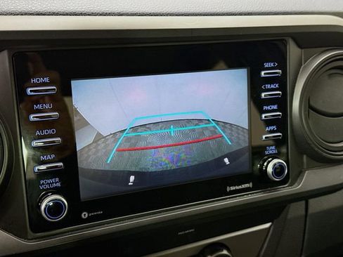 Used 2022 Toyota Tacoma SR image 13