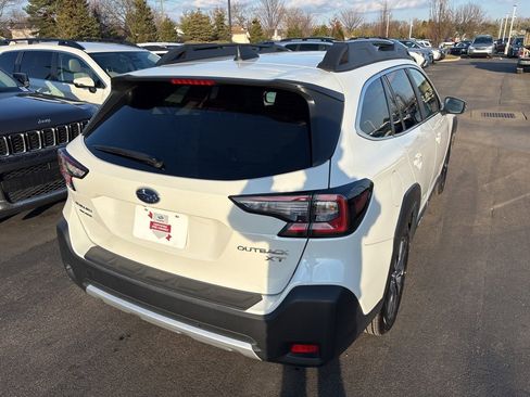 Certified 2025 Subaru Outback Limited XT image 3