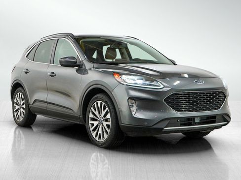 Used 2021 Ford Escape Titanium w/ Class II Trailer Tow Package AWD/4WD image 7