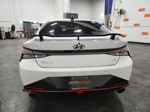 Used 2022 Hyundai Elantra N FWD image 18