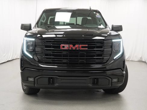 Used 2023 GMC Sierra 1500 Elevation w/ Preferred Package AWD/4WD image 36