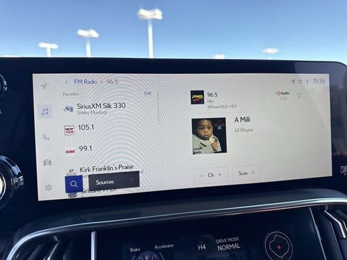 Used 2024 Lexus LX 600 F Sport image 16