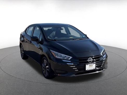Used 2025 Nissan Versa SV FWD image 3