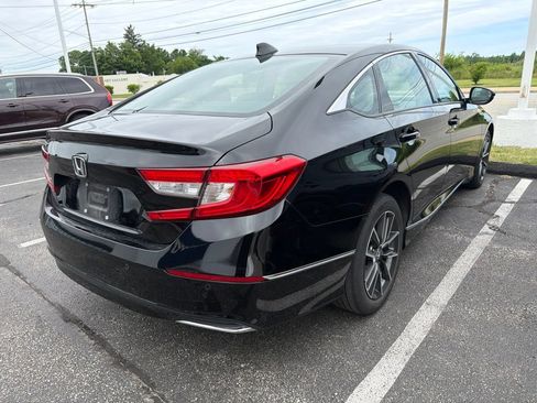 Used 2021 Honda Accord EX-L image 3