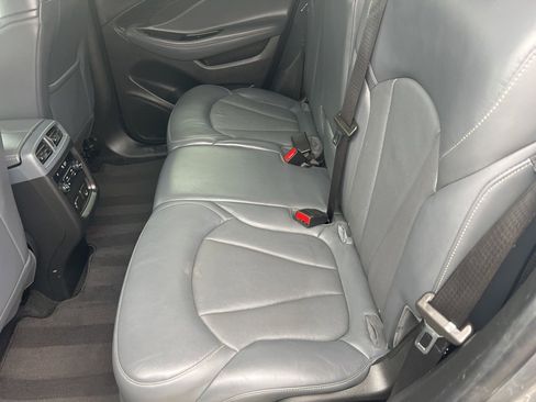 Used 2020 Buick Envision Essence image 10