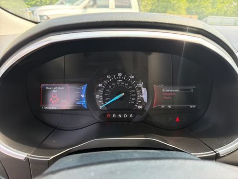 Used 2016 Ford Edge Titanium w/ Equipment Group 301A AWD/4WD image 17