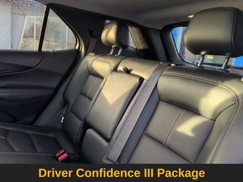 Used 2024 Chevrolet Equinox Premier image 26