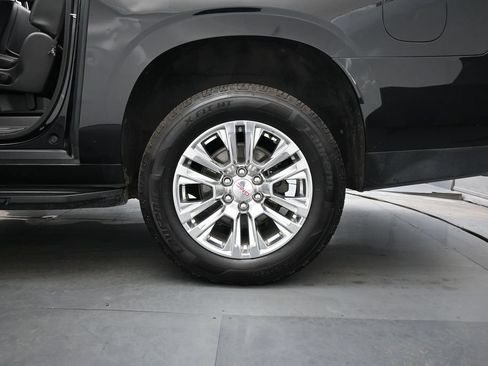 Used 2021 GMC Yukon XL Denali AWD/4WD image 21