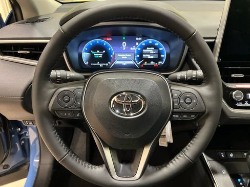 New 2026 Toyota Corolla Cross XLE w/ Convenience Package AWD/4WD image 16