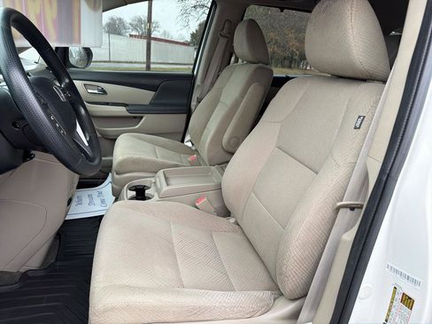 Used 2015 Honda Odyssey EX image 11