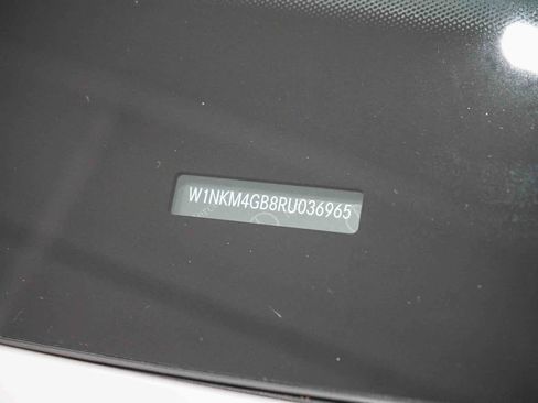 Certified 2024 Mercedes-Benz GLC 300 image 28