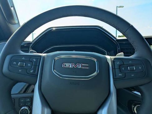 New 2026 GMC Sierra 1500 SLT w/ SLT Premium Plus Package AWD/4WD image 32