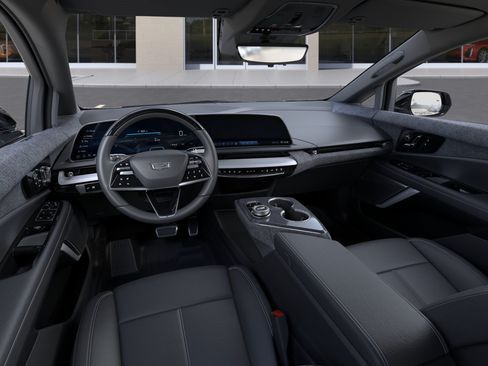New 2027 Cadillac Optiq Sport w/ LPO, Floor Liner Package AWD/4WD image 15
