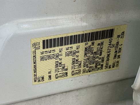 Used 2022 Nissan Rogue SV FWD image 12