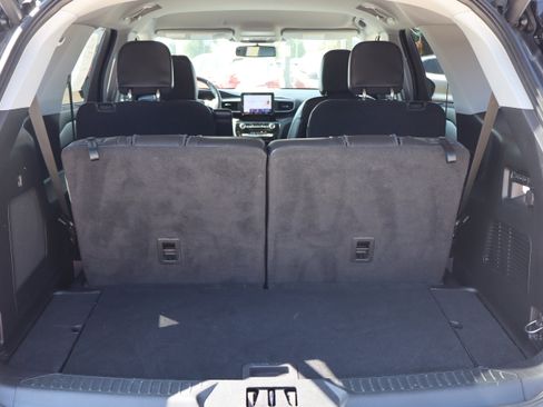 Used 2022 Ford Explorer Limited w/ Hybrid Equipment Group 310A image 32