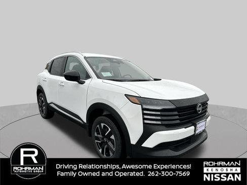 Certified 2026 Nissan Kicks SV w/ Cold Weather Package AWD/4WD image 3