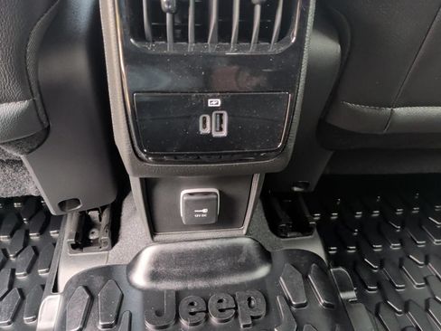 New 2026 Jeep Compass Latitude w/ Quick Order Package 29K AWD/4WD image 38