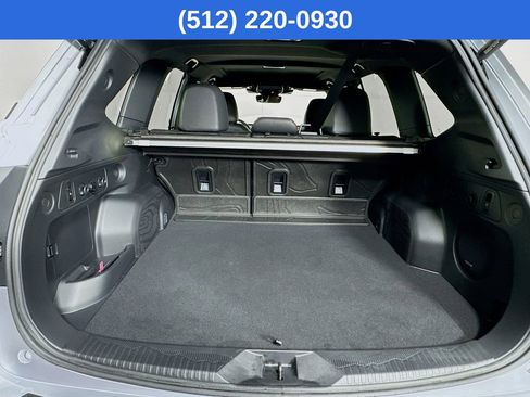 Certified 2025 Subaru Forester Limited image 32