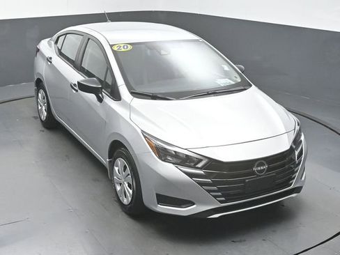 Used 2025 Nissan Versa S w/ Trunk Package FWD image 40
