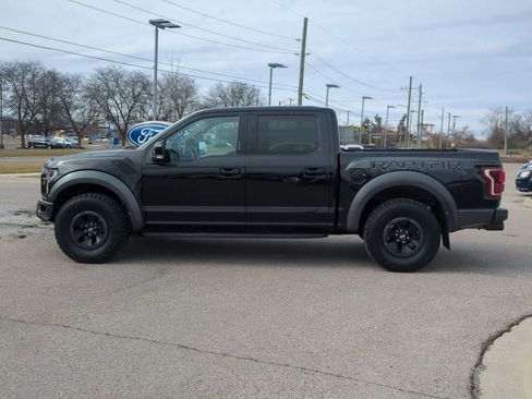 Used 2018 Ford F150 Raptor w/ Equipment Group 802A Luxury image 5