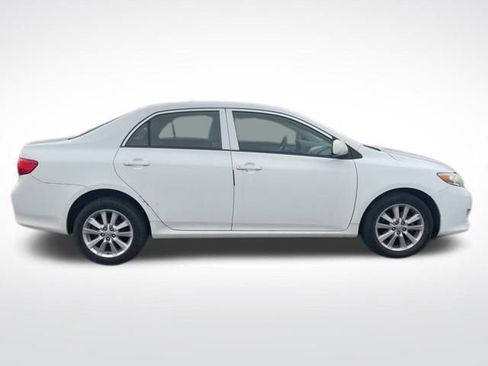 Used 2009 Toyota Corolla LE image 4