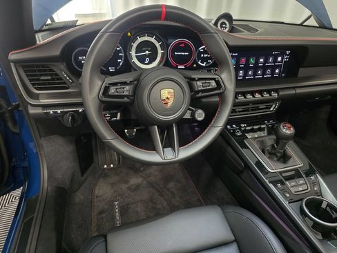 Used 2023 Porsche 911 Carrera GTS RWD image 17