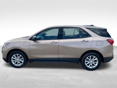 Used 2019 Chevrolet Equinox LS image 13