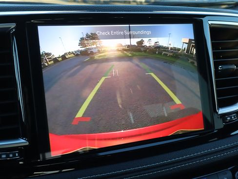 New 2026 Chrysler Pacifica Limited w/ S Appearance Package image 31