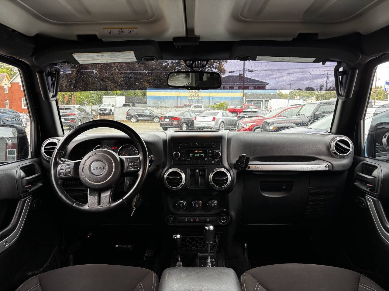 Used 2017 Jeep Wrangler Rubicon w/ Power Convenience Group AWD/4WD image 20