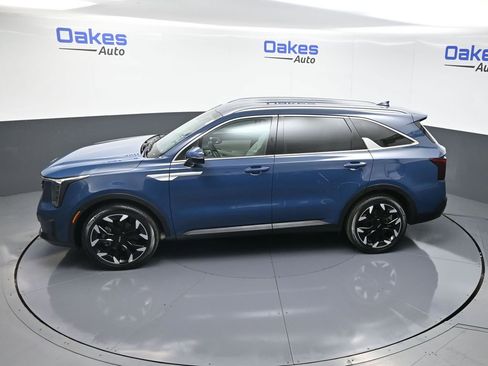 New 2025 Kia Sorento EX image 52