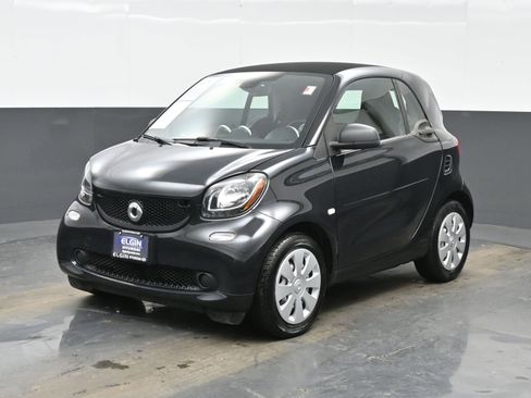 Used 2016 smart fortwo passion image 1